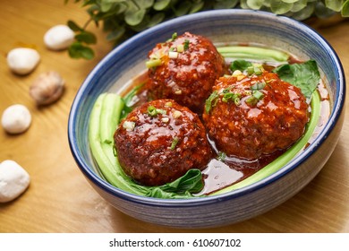 Stewed Pork Ball In Brown Sauce