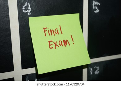 Sticky Note Remind College Student Or Workers About Final Exam, New Semester, Assignment And Due Date Stick At Calendar