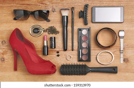 Still life of fashion woman./ Overhead of essentials fashion woman objects. 