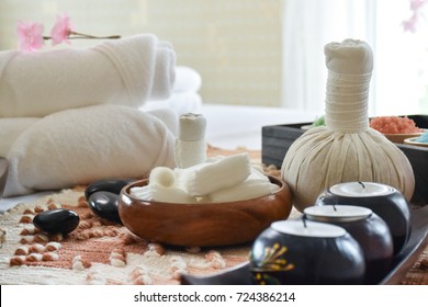 Still life spa massage setting in relaxing room. - Shutterstock ID 724386214