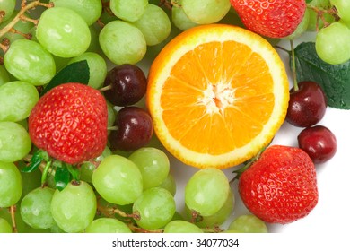 Still-life of fresh fruit - Shutterstock ID 34077034