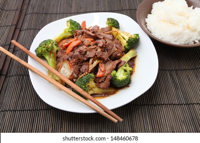 Stir Fry Beef With Broccoli On Bamboo Place Mat 