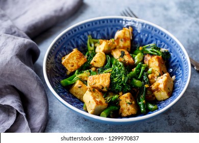 Stir Fry Tofu And Broccolini