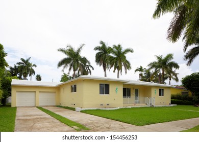 Stock Image Of A South Florida Single Family House