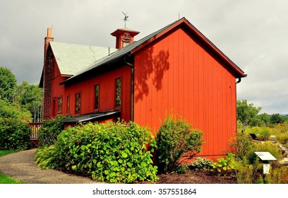 Stockbridge, Massachusetts - September 16, 2014:  Norman Rockwell's Studio With Cupola And Weather Vane At The Norman Rockwell Museum *