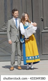 STOCKHOLM, SWEDEN - JUN 06, 2016: The Swedish Prince Carl Philip Bernadotte And Princess Sofia Hellqvist Holding The Newborn Baby Alexander In Front Of The Royal Castle During The Swedish National Day