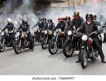 1,005 Outlaw motorcycle Images, Stock Photos & Vectors | Shutterstock