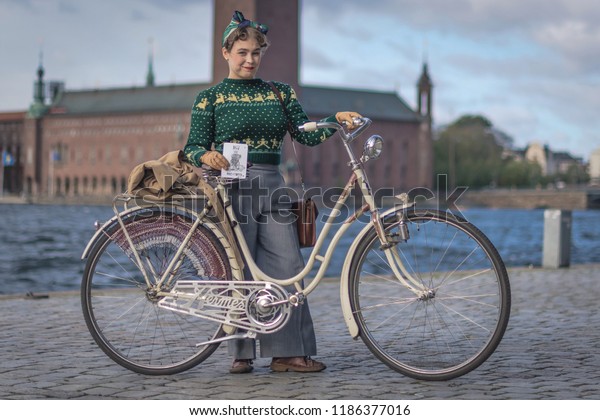 vintage hermes bicycle