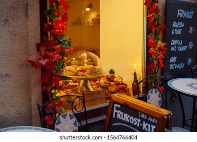 Stockholm/Sweden - October 2019: Street Cafe In The Old Town Gamla Stan In Stockholm 