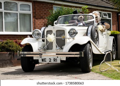 Stockport, Greater Manchester, UK. May 22, 2020. Teddy Bear Display. Wedding Car Scene In White Beauford Vintage Car For Children's Teddy Bear Hunt, Heaton Moor During  Coronavirus Lock Down Day 58