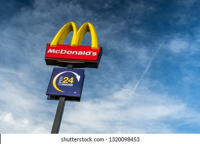 Stoke On Trent, Staffordshire - 21st February 2019 - The Famous Golden Arches Sign Of McDonalds, Now Open 24 Hours A Day Serving Fast Food In The City Centre