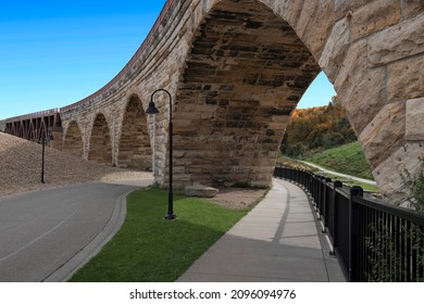 Stone Arch Bridge, Bike Path. Minneapolis, Minnesota.