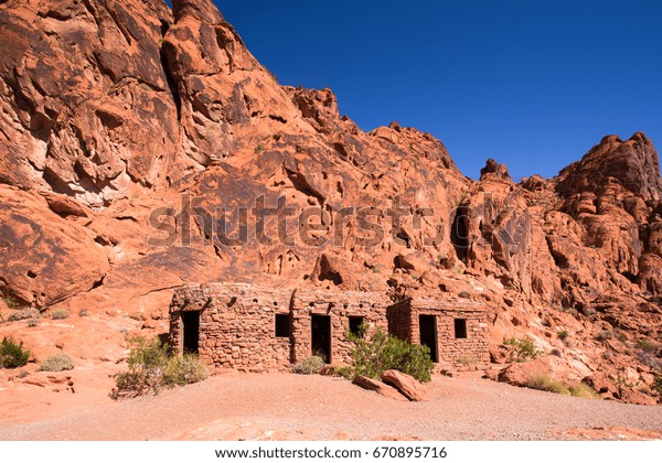 Stone Cabins Valley Fire State Park Stock Photo Edit Now 670895716