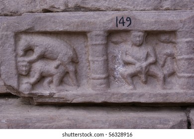 Stone relief with images from the Kama Sutra on ancient Hindu temples in Rajasthan