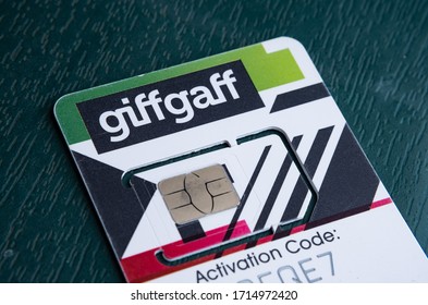 Stone / United Kingdom - April 26 2020: Giffgaff Sim Card. Giffgaff Is A Mobile Network Running As A Virtual Network Operator Using O2 British Network.