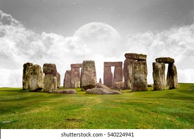 Stonehenge | England With Super Moon