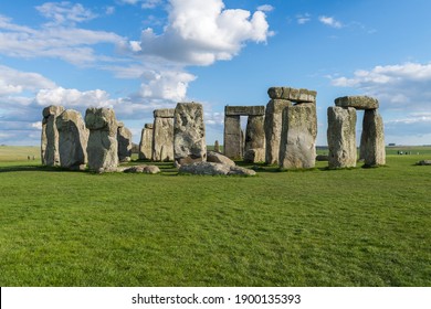Stonehenge prehistoric monument in Wiltshire, England
