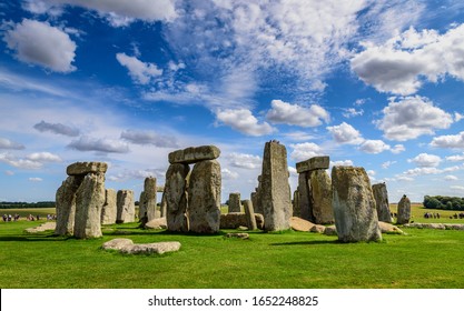 Stonehenge, Wiltshire on a bright day