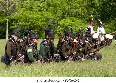 STONEY CREEK, ONTARIO, CANADA - JUNE 6 : Battle Scene During A War Of 1812 Re-enactment At Stoney Creek Ontario Canada, June 6, 2011