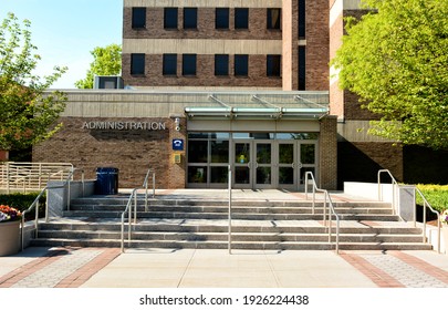 STONY BROOK, NEW YORK - 24 MAY 2015: The Administration Building On The Stony Brook University Campus.