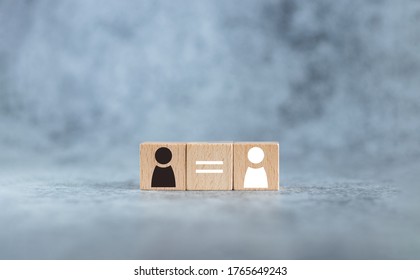 Stop And Anti Racism. Black And White Human Icon With Equal Symbol On Cube Wood With Copy Space. Concept Of Human Rights And Ethnicity Equality. Black Live Matter. Life With Fair Treatment.