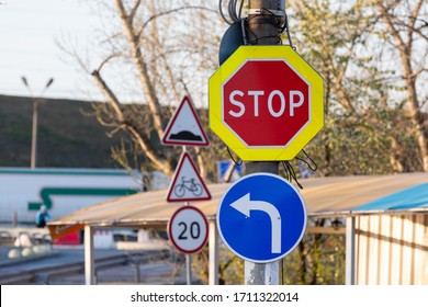 Australian Road Signs Speed Bump 20kmh Stock Photo (Edit Now) 1192433248