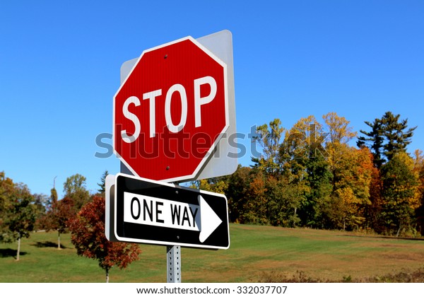 stop one way\
sign