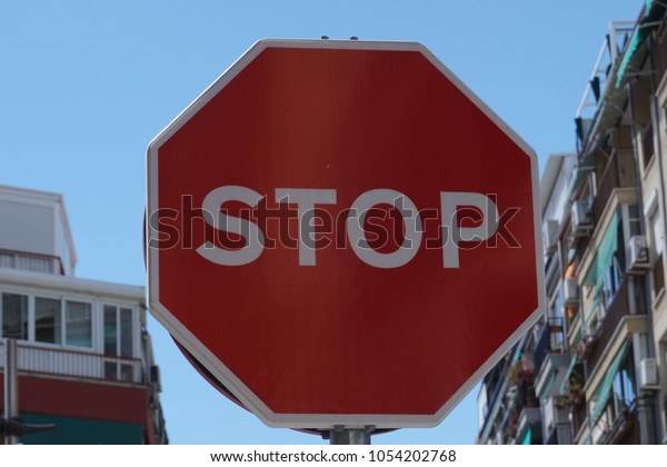 Stop traffic\
sign
