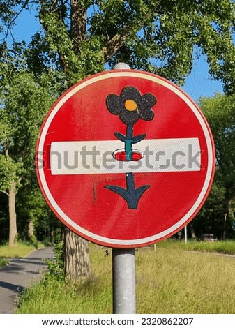 Stopsign designed with a flower 