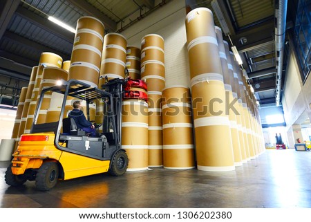Storage of paper rolls in a large print shop
