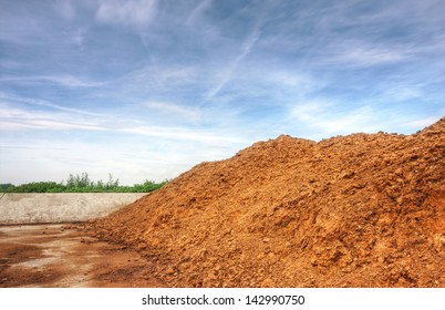 Storage Of Poultry Manure