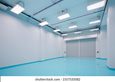 Storage room with shutter and epoxy floor