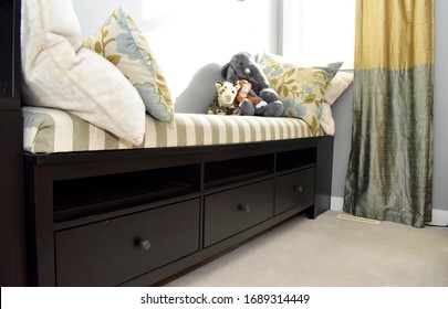 Storage Solutions In Window Bench In Living Room Or Bedroom