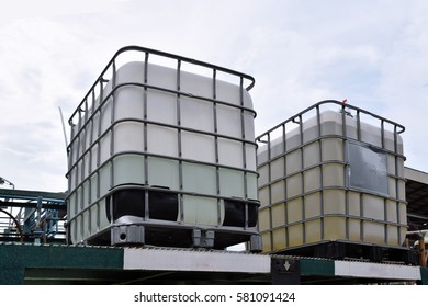 Storage tanks, chemical storage areas in oil refinery plant. - Shutterstock ID 581091424