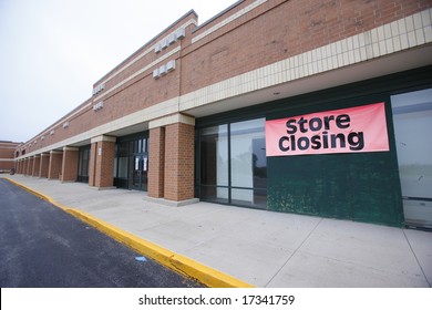 Store Closing In Suburban Shopping Center.