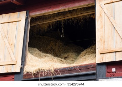 Barn Loft Doors Images Stock Photos Vectors Shutterstock