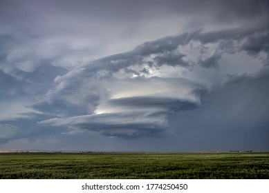 Storms on the Great Plains in Summertime