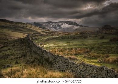 123,581 Mountain dramatic lighting Images, Stock Photos & Vectors ...