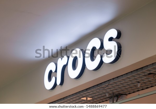 crocs 2019 design