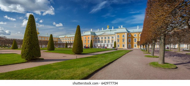 St.Petersburg, Russia - May 3, 2014: Peterhof Palace
