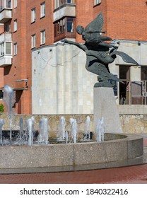 ST.PETERSBURG, RUSSIA - Sep 14, 2020: Renewed Fountain 