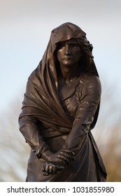 Straford Upon Avon Warwickshire UK February 2018 Gower Memorial Lady Macbeth Statue Wringing Hand