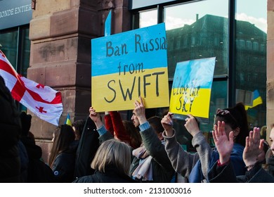 Strasbourg Against War On Ukraine, 26 Febrary 2022, Against Putin, Place Kleber