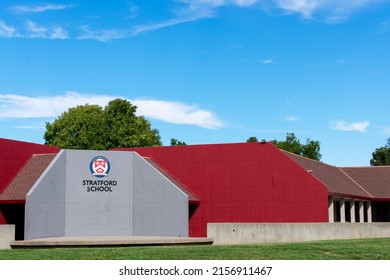 Stratford School Sign, Logo On Building Exterior Of Private School - San Jose, California, USA - 2022