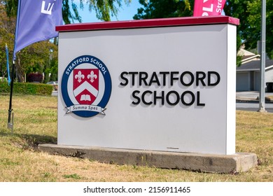 Stratford School Sign, Logo Of Private School - San Jose, California, USA - 2022