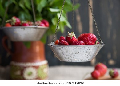Food Natural Fruit Sweet Organic Summer Ripe Strawberry Red Berry Leaf Bowl Color Green Tasty Vegetarian Healthy Freshness Eating Fresh Dessert Delicious Seasonal Season Strawberries Summertime Nutrition Country Rustic Ga,Gas Grills Parts