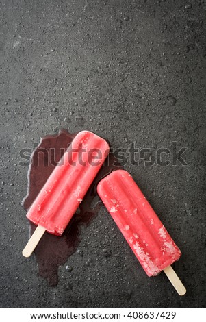 Foto Bild Erdbeer-Popsicles