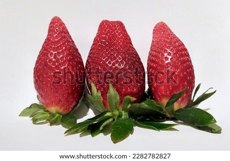strawberry
background, berry, closeup, delicious, dessert, food, fresh, freshness, fruit, green, healthy, isolated, juicy, leaf, natural, organic, raw, red, ripe, strawberry, sweet, tasty, vibrant, 