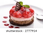 strawberry cake with chocolate cream