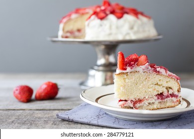 strawberry cake on the cake stand